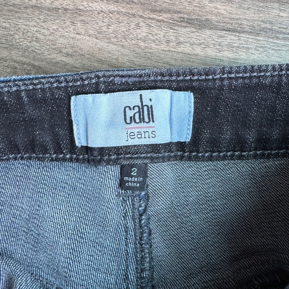 CAbi Park Colorblock Denim Shorts Distressed Frayed Hems Stretch Size 2 - Picture 6 of 15